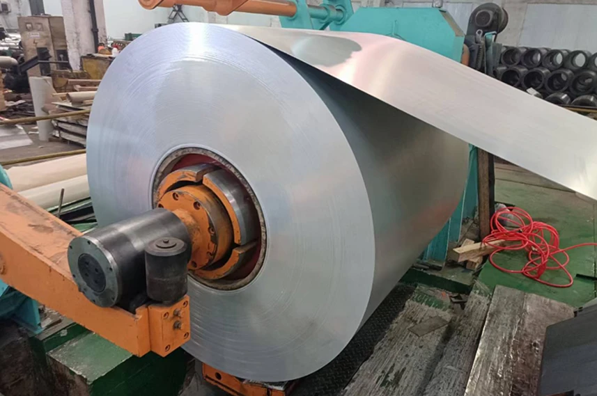 Servicios de procesamiento de aluminio