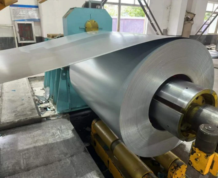 L&iacute;nea de producci&oacute;n de corte a medida